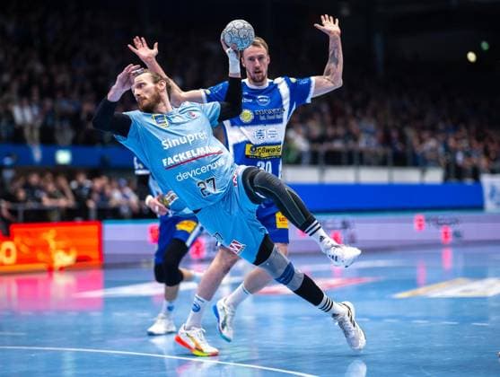 DAIKIN HBL HANDBALL MEN 1 BL 23 GAME DAY THSV EISENACH HC ERLANGEN FOR EDITORIAL PURPOSES ONLY p 26 02 2026 Eisenach DAIKIN HBL Handball 1 Bundesliga Herren Saison 2025 2026 23 Matchday Werner Assmann Halle ThSV Eisenach HC Erlangen in photo Antonio Metzner 27 HC Erlangen in duel with Dominik Solak 30 ThSV Eisenach Germany Thuringia Eisenach Copyright SaschaxFromm Copyright: SaschaxFromm doc84r2laltezagxinxfw9 ,EDITORIAL USE ONLY Copyright: SaschaxFromm