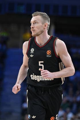 Real Madrid v FC Bayern Munich - Euroleague 2025 2026 - 26 Feb 2026 Niels Giffey of FC Bayern Munich during the EuroLeague match between Real Madrid and FC Bayern Munich at Movistar Arena on February 26, 2026 in Madrid, Spain Victory of the Real Madrid 93-70 Madrid Spain Copyright: xAtilanoxGarciax xSOPAxImagesx photos06664