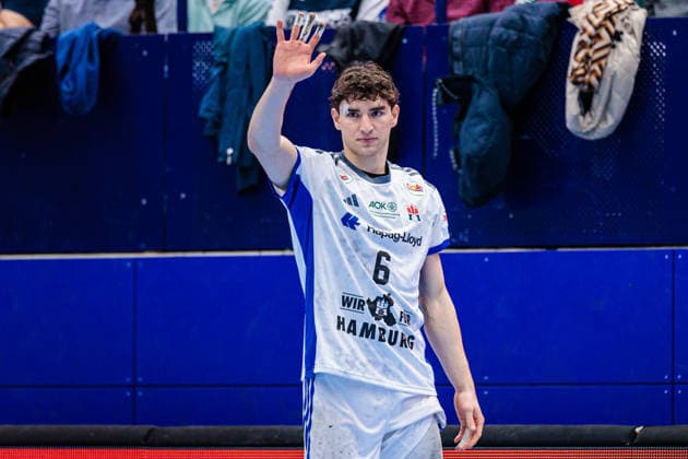 Elias Kofler Handball Sport Verein Hamburg, 06 gestures GER, TBV Lemgo Lippe vs Handball Sport Verein Hamburg, Handball, 1 Bundesliga, 23 Matchday, Season 2025 2026, 26 02 2026 GER, TBV Lemgo Lippe vs Handball Sport Verein Hamburg, Handball, 1 Bundesliga, 23 Matchday, Season 2025 2026, 26 02 2026 Lemgo Copyright: xEibner-Pressefoto JanxRollingerx EP_JSK