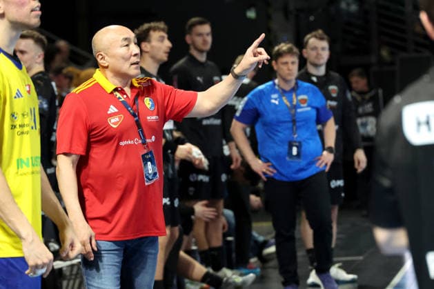 DEU, EHF Champions League, Fuechse Berlin vs Industria Kielce, 26 02 2026, Max Schmeling Halle, Berlin, DEU, EHF Champions League, Fuechse Berlin vs Industria Kielce, in the picture head coach Talant Dujshebaev Industria Kielce nordphotoxGmbHx xEngler nph00076