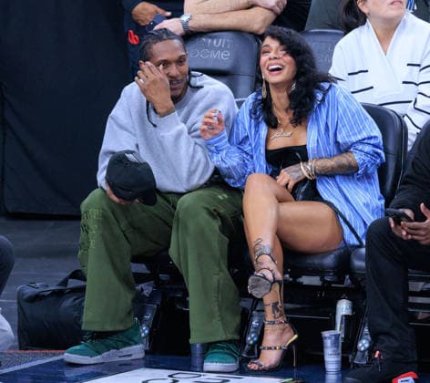 February 26, 2026, Inglewood, California, USA: Lou Williams attends the NBA, Basketball Herren, USA regular season game between the of the Los Angeles Clippers and the Minnesota Timberwolves on Thursday February 26, 2026 at Intuit Dome Arena in Inglewood, California. Clippers lose to Timberwolves, 88-94. JAVIER ROJAS PI Inglewood USA - ZUMAp124 20260226_zaa_p124_123 Copyright: xJavierxRojasx