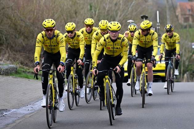 Omloop Het Nieuwsblad 2026 Cycling Race Media Activities 27 02 2026 NINOVE, BELGIUM - FEBRUARY 27 : riders of Team Visma Lease a Bike during a training and reconnaissance session prior to the 81th edition of Omloop Het Nieuwsblad an UCI World Tour 1.UWT one day cycling road race for Men Elite of km with start in Ghent and finish in Ninove on February 27, 2026 in Ninove, Belgium, 27 02 2026 ( Motordriver Kenny Verfaillie - Ninove Belgium  Copyright: xNicoxVereeckenx