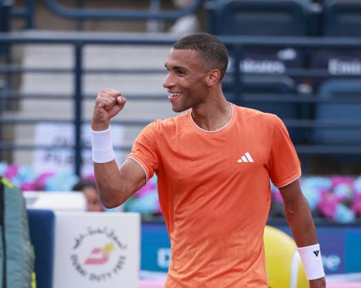 Felix Auger Aliassime CAN cheers after the victory, cheers, joy, emotion, Dubai Duty Free Tennis Championships, Dubai, U A E Tennis Dubai Tennis Championships 2025 ATP Dubai Duty Free Tennis Stadium Dubai United Arab Emirates 25 February 2026 Copyright: xJuergenxHasenkopfx