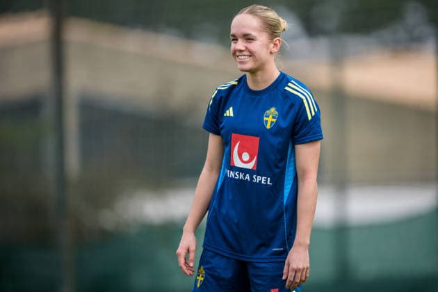 260227 Hanna Lundkvist during a training session with the women s national football team of Sweden on February 27, 2026 in Albuferia Photo Ludvig Thunman BILDBYRAN code LT LT0776 fotboll football soccer fotball vm kval kval fifa womens world cup qualifier qualifier träning practice training sverige sweden dam bbeng sverige sweden  Copyright: LUDVIGxTHUNMAN BB260227LT044