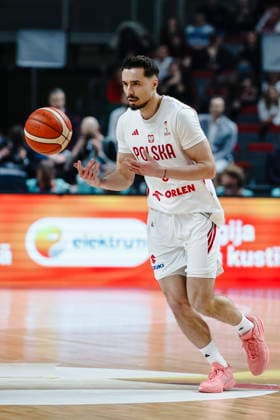 Ryga 27.02.2026 KOSZYKOWKA KOSZKADRA REPREZENTACJA POLSKI MECZ LOTWA - POLSKA ELIMINACJE MISTRZOSTW SWIATA 2027 - - - MEN BASKETBALL POLISH national team, Nationalteam WORLD CUP SERIES QUALIFIERS GAME LATVIA - POLAND NZ Andrzej Pluta , FOT. WOJCIECH FIGURSKI 058SPORT.PL NEWSPIX.PL --- newspix.pl  FOT. WOJCIECH FIGURSKI 058SPORT.PL