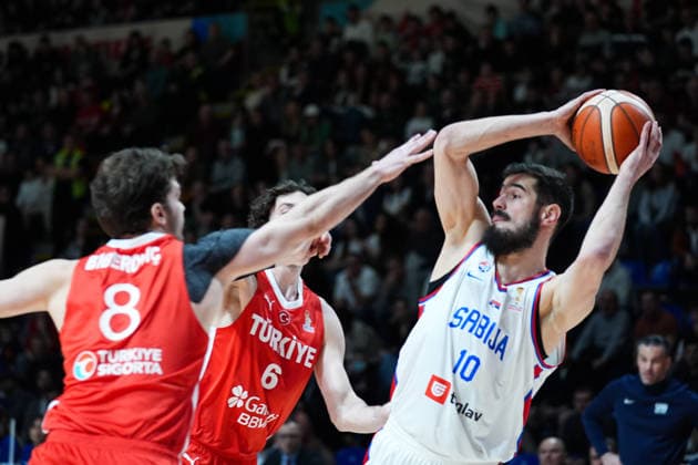 Serbia v Turkiye - 2027 World Cup European Qualifiers BELGRADE, SERBIA - FEBRUARY 27: Tarik Biberovic (8) of Turkiye in action against Nikola Kalinic (10) of Serbia during the 2027 World Cup European Qualifiers Group C third match between Serbia and Turkiye at the Aleksandar Nikolic Sports Hall in Belgrade, Serbia, on February 27, 2026. Adem Kutucu Anadolu Belgrade Serbia. Editorial use only. Please get in touch for any other usage.  Copyright: x2026xAnadoluxAdemxKutucux