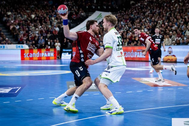 DAIKIN HBL SG Flensburg Handewitt vs HSG Wetzlar 27 02 26 Johannes Golla Nr 04, SG Flensburg Handewitt vs Georg Löwen Nr 33, HSG Wetzlar DAIKIN HBL SG Flensburg Handewitt vs HSG Wetzlar, GP JOULE Arena on 27 02 26 Copyright: xBEAUTIFULxSPORTS MarioxM.xKobergx