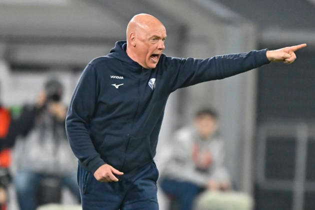 Uwe Rösler Roesler Bochum gesture gestures gestures facial expressions strong facial expression emotion 27 02 2026 ¢ Soccer ¢ Fortuna Duesseldorf vs VfL Bochum, Merkur Spiel Arena, Duesseldorf, DFB DFL REGULATIONS PROHIBIT ANY USE OF PHOTOGRAPHS AS IMAGE SEQUENCES AND OR QUASI VIDE Copyright: xpepphotox xSaschaxWeizx pep00321, pep_20260227_hm_292361