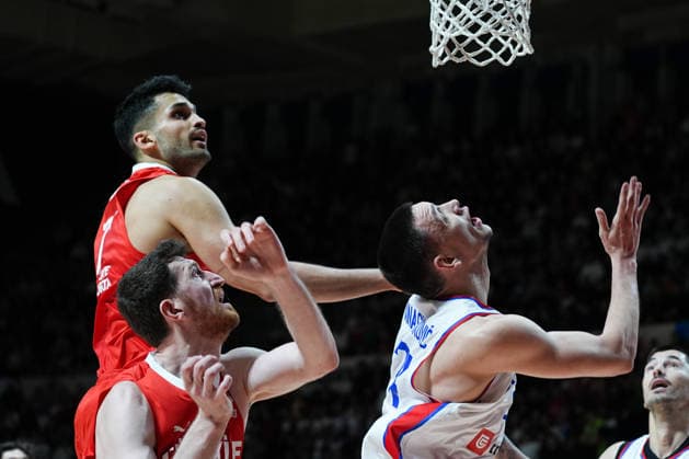 Serbia v Turkiye - 2027 World Cup European Qualifiers BELGRADE, SERBIA - FEBRUARY 27: Ercan Osmani of Turkiye in action against Nikola Tanaskovic of Serbia during the 2027 World Cup European Qualifiers Group C third match between Serbia and Turkiye at the Aleksandar Nikolic Sports Hall in Belgrade, Serbia, on February 27, 2026. Adem Kutucu Anadolu Belgrade Serbia. Editorial use only. Please get in touch for any other usage.  Copyright: x2026xAnadoluxAdemxKutucux