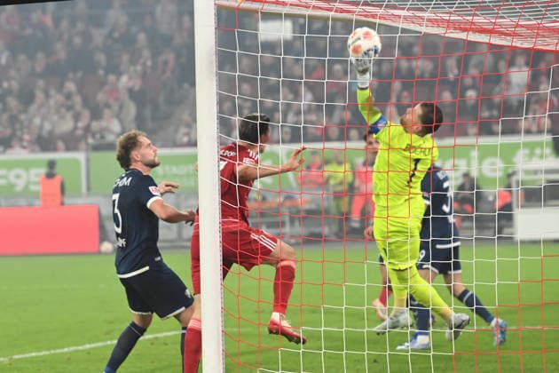 Goalkeeper Timo HORN BO Parade, Action, Soccer 2 Bundesliga, 24 Matchday, Fortuna Duesseldorf D VfL Bochum on 27 02 2026 at Merkur Spiel Arena Duesseldorf Germany DFL regulations prohibit any use of photographs as image sequences and or quasi video ÃÂ