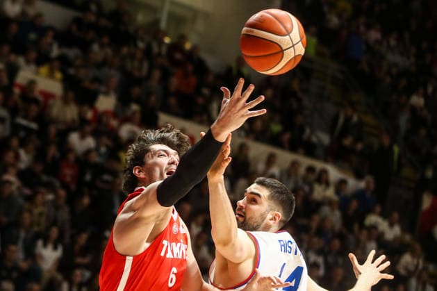Serbia v Turkiye - 2027 World Cup European Qualifiers BELGRADE, SERBIA - FEBRUARY 27: Cedi Osman (6) of Turkiye in action during the 2027 World Cup European Qualifiers Group C third match between Serbia and Turkiye at the Aleksandar Nikolic Sports Hall in Belgrade, Serbia, on February 27, 2026. Filip Stevanovic Anadolu Belgrade Serbia. Editorial use only. Please get in touch for any other usage.  Copyright: x2026xAnadoluxFilipxStevanovicx