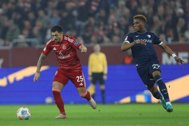 Florent Muslija Fortuna Düsseldorf and Farid Alfa Ruprecht VfL Bochum battle for the ball during the 2 Bundesliga match between Fortuna Düsseldorf and VfL Bochum, Merkur Spiel Arena on February 27, 2026 in Düsseldorf, Germany Photo by Oliver Kaelke DeFodi Images Florent Muslija Fortuna Düsseldorf and Farid Alfa Ruprecht VfL Bochum battle for the ball during the 2 Bundesliga match between Fortuna Düsseldorf and VfL Bochum at Merkur Spiel Arena on February 27, 2026 in Düsseldorf, Germany Photo by Oliver Kaelke DeFodi Images Photo by Oliver Kaelke DeFodi Images