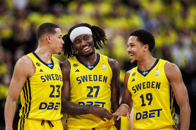 260227 Pierre Hampton, Zaba Bangala, Melwin Pantzar of Sweden during the FIBA World Cup Qualifier game between Sweden and Estonia on February 27, 2026 in Stockholm Photo Kenta Jönsson BILDBYRAN COP 210 KJ0314 basketball vm kval kval fiba world cup qualifiers sverige estland sweden estonia bbeng  Copyright: KENTAxJÖNSSON BB260227KJ063