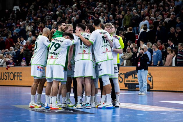 DAIKIN HBL SG Flensburg Handewitt vs HSG Wetzlar 27 02 26 Team HSG Wetzlar after the match DAIKIN HBL SG Flensburg Handewitt vs HSG Wetzlar, GP JOULE Arena on 27 02 26 Copyright: xBEAUTIFULxSPORTS MarioxM.xKobergx