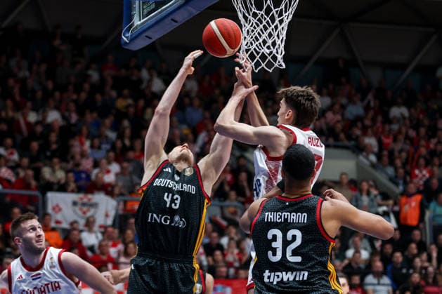 Croatia v Germany: Group E - FIBA World Cup 2026 European Qualifier Christian Sengfelder of Germany reaches for a rebound against Michael Ruzic of Croatia during the FIBA Basketball World Cup 2027 Group E European Qualifier between Croatia v Germany at Drazen Petrovic Basketball Center on February 27, 2026 in Zagreb, Croatia, Croatia.  IgorxKralj PIXSELL