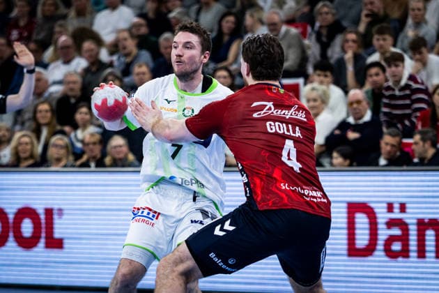 DAIKIN HBL SG Flensburg Handewitt vs HSG Wetzlar 27 02 26 Dominik Mappes Nr 07, HSG Wetzlar vs Johannes Golla Nr 04, SG Flensburg Handewitt DAIKIN HBL SG Flensburg Handewitt vs HSG Wetzlar, GP JOULE Arena on 27 02 26 Copyright: xBEAUTIFULxSPORTS MarioxM.xKobergx
