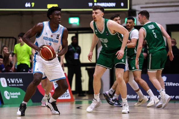 REPRO FREE *PRESS RELEASE NO REPRODUCTION FEE* EDITORIAL USE ONLY FIBA EuroBasket 2029 Pre-Qualifier, National Basketball Arena, Dublin 27 2 2026 Ireland vs Azerbaijan Azerbaijan s Emanuel Agabosun and Ireland s Neal Quinn Emanuel Agabosun and Neal Quinn 27 2 2026  Copyright: x INPHO BenxBradyx BB3_9363