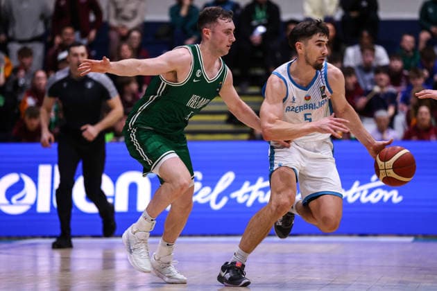 REPRO FREE *PRESS RELEASE NO REPRODUCTION FEE* EDITORIAL USE ONLY FIBA EuroBasket 2029 Pre-Qualifier, National Basketball Arena, Dublin 27 2 2026 Ireland vs Azerbaijan Ireland s CJ Fulton and Azerbaijan s Wesley Van Beck CJ Fulton and Wesley Van Beck 27 2 2026  Copyright: x INPHO BenxBradyx BB3_9998