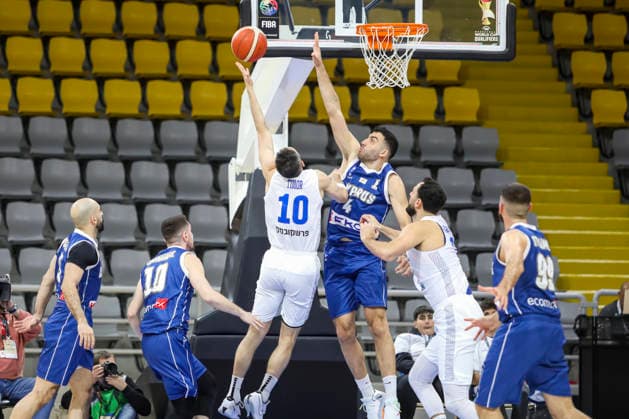 FIBA World Cup Qualifiers : Israel vs Cyprus BAR TIMOR of Israel tries to score in front of IOANNIS PASHIALIS of Cyprus. Israel plays against Cyprus for the FIBA World Cup 2027 Qualifiers at Spyros Kyprianou Arena, Limassol, Cyprus, on Feb. 27, 2026. Limassol Cyprus Copyright: xKOSTASxPIKOULASx