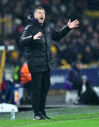 Rob Edwards head coach of Wolverhampton Wanderers Wolverhampton Wanderers v Aston Villa, Premier League, Football, Molineux, Wolverhampton, UK - 27 Feb 2026Wolverhampton Molineux United Kingdom EDITORIAL USE ONLY No use with unauthorised audio, video, data, fixture lists, club league logos or live services. Online in-match use limited to 120 images, no video emulation. No use in betting, games or single club league player publications. Copyright: xMichaelxZemanek Shutterstockx 16701657j