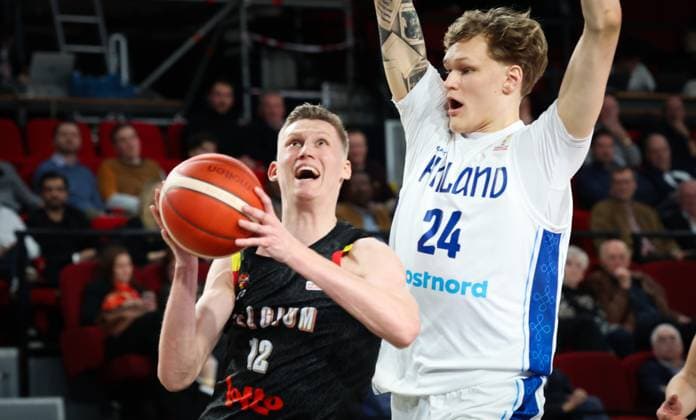 Belgium s Vrenz Bleijenbergh and Finland s Miikka Muurinen fight for the ball during a basketball match between Belgian national team, Nationalteam Belgian Lions and Finland, Friday 27 February 2026 in Charleroi, qualifier 3 6 for the men s 2027 FIBA World Championships. VIRGINIExLEFOUR  x165767765x