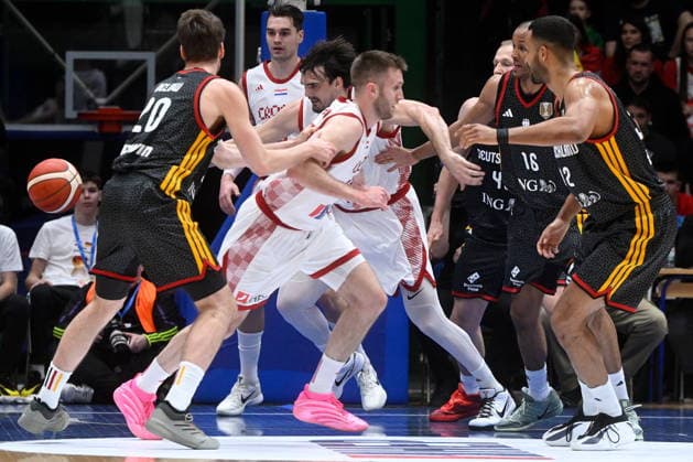 Croatia, Zagreb, 270226. KC Drazen Petrovic. World Cup qualification basketball match, Croatia - Germany. In the photo: Dario Saric. Photo: Goran Mehkek CROPIX Zagreb Croatia Copyright: xxGoranxMehkekx hrvatska_njemacka48-270226