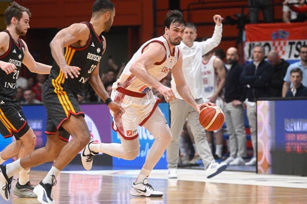 Croatia, Zagreb, 270226. KC Drazen Petrovic. World Cup qualification basketball match, Croatia - Germany. In the photo: Dario Saric. Photo: Goran Mehkek CROPIX Zagreb Croatia Copyright: xxGoranxMehkekx hrvatska_njemacka61-270226