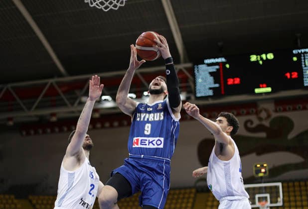 FIBA Basketball World Cup 2027 European Qualifiers Cyprus Cyprus Eneas Yung attacks the basketball hoop during the 2027 FIBA ‹‹Basketball World Cup qualifier between Israel and Cyprus at the Spyros Kyprianou Stadium in Limassol, Cyprus, Friday, February 27, 2026. Limassol Cyprus  Copyright: xDanilxShamkinx originalFilename:shamkin-notitle260227_npKiP.jpg