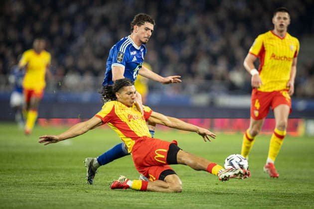FOOTBALL : Racing Strasbourg vs Lens FC - ligue 1 - Strasbourg - 27 02 26 Joaquin Panichelli 9 (RCS)  Copyright: xelyxandroxcegarrax