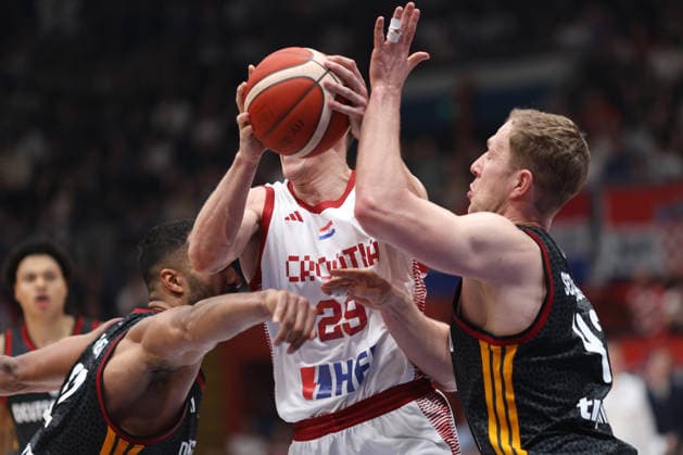 Zagreb, Croatia, 27.2.2026. FIBA Baskeball World Cup, European Qualifiers, First Round Group E, Drazen Petrovic Basketball Center, Croatia (CRO). Croatia vs Germany (93 - 88) Luka BOZIC (29) 