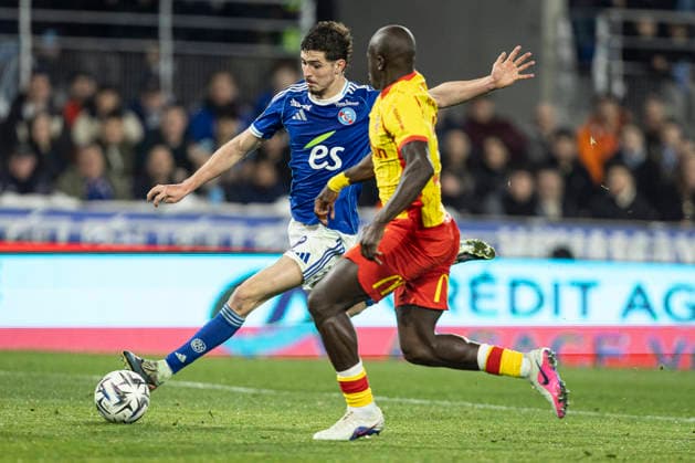 FOOTBALL : Racing Strasbourg vs Lens FC - ligue 1 - Strasbourg - 27 02 26 Joaquin Panichelli 9 (RCS)  Copyright: xelyxandroxcegarrax