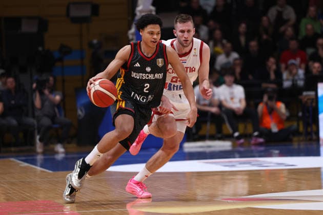 Zagreb, Croatia, 27.2.2026. FIBA Baskeball World Cup, European Qualifiers, First Round Group E, Drazen Petrovic Basketball Center, Croatia (CRO). Croatia vs Germany (93 - 88) Jack KAYIL (2) vs Mateo DREZNJAK (23) 
