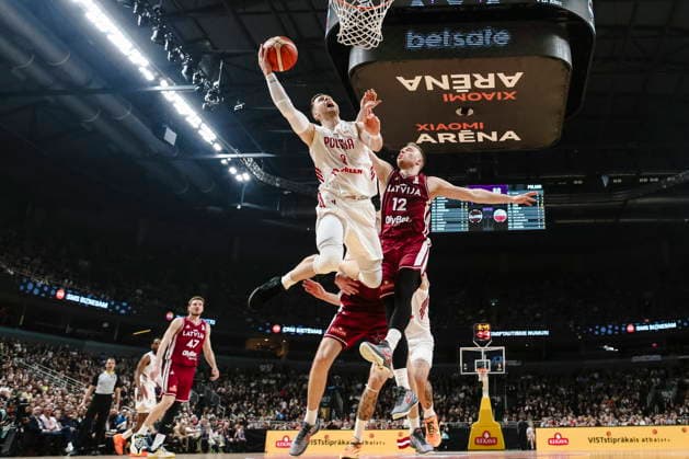 Ryga 27.02.2026 KOSZYKOWKA KOSZKADRA REPREZENTACJA POLSKI MECZ LOTWA - POLSKA ELIMINACJE MISTRZOSTW SWIATA 2027 - - - MEN BASKETBALL POLISH national team, Nationalteam WORLD CUP SERIES QUALIFIERS GAME LATVIA - POLAND NZ Mateusz Ponitka , Arturs Strautins , FOT. WOJCIECH FIGURSKI 058SPORT.PL NEWSPIX.PL --- newspix.pl  FOT. WOJCIECH FIGURSKI 058SPORT.PL