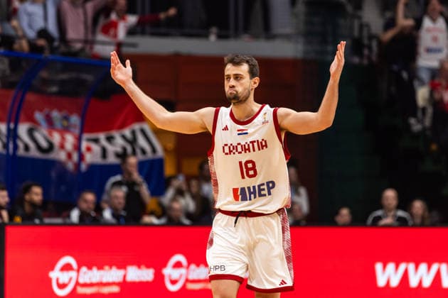 GER, FIBA Basketball World Cup 2027, European Qualifiers, Croatia Germany 27 02 2026, Drazen Petrovic Basketball Center, Zagreb, GER, FIBA Basketball World Cup 2027, European Qualifiers, Croatia Germany Roko Badzim Croatia, No18 cheers  Photo Alexander Trienitz Zagreb Drazen Petrovic Basketball Center Zagreb Croatia
