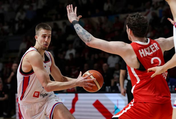 Serbia v Turkiye - FIBA Worl Cup European qualifiers, first round group C Bogoljub Markovic (L) of Serbia in action against Yigitcan Saybir of Turkiye during the FIBA World Cup European qualifiers first round group C basketball match between Serbia and Turkiye on February 27, 2026 in Belgrade, Serbia. Belgrade Serbia Copyright: xPedjaxMilosavljevic Starsport.rsx