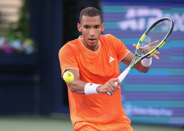 Felix Auger Aliassime CAN , Dubai Duty Free Tennis Championships, Dubai, U A E Tennis Dubai Tennis Championships 2026 ATP Dubai Duty Free Tennis Stadium Dubai United Arab Emirates 28 February 2026 Copyright: xJuergenxHasenkopfx