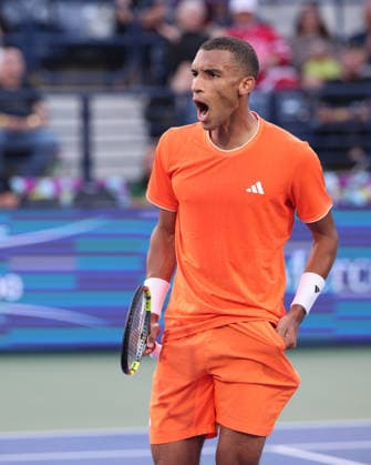Felix Auger Aliassime CAN reacts angry,anger,disappointed,disappointment,emotion, Dubai Duty Free Tennis Championships, Dubai, U A E Tennis Dubai Tennis Championships 2026 ATP Dubai Duty Free Tennis Stadium Dubai United Arab Emirates 28 February 2026 Copyright: xJuergenxHasenkopfx