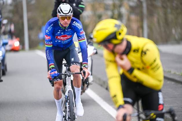 Omloop Het Nieuwsblad 2026 Cycling Race NINOVE, BELGIUM - FEBRUARY 28 : Van Der Poel Mathieu (NED) of Alpecin-Premier Tech in action during the 81th edition of Omloop Het Nieuwsblad an UCI World Tour 1.UWT one day cycling road race for Men Elite of km with start in Ghent and finish in Ninove on February 28, 2026 in Ninove, Belgium, 28 02 2026 ( Motordriver Kenny Verfaillie - Ninove Belgium  Copyright: xNicoxVereeckenx