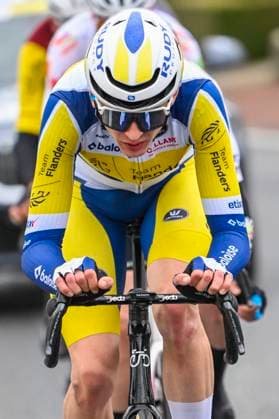 Omloop Het Nieuwsblad 2026 Cycling Race NINOVE, BELGIUM - FEBRUARY 28 : Van Hemelen Vincent (BEL) of Team Flanders - Baloise leading the escape pack during the 81th edition of Omloop Het Nieuwsblad an UCI World Tour 1.UWT one day cycling road race for Men Elite of km with start in Ghent and finish in Ninove on February 28, 2026 in Ninove, Belgium, 28 02 2026 ( Motordriver Kenny Verfaillie - Ninove Belgium  Copyright: xNicoxVereeckenx