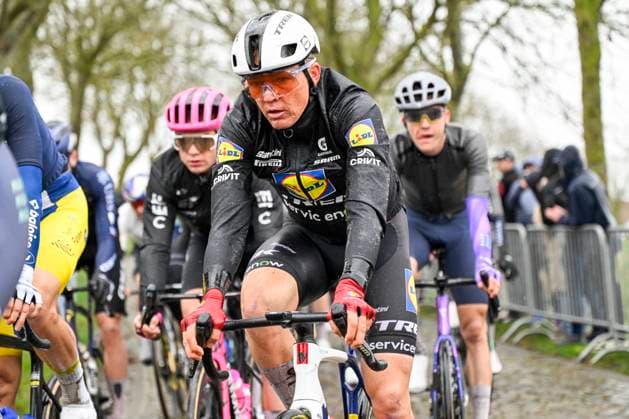 Omloop Het Nieuwsblad 2026 Cycling Race NINOVE, BELGIUM - FEBRUARY 28 : Skujins Toms (LAT) of Lidl Trek in action during the 81th edition of Omloop Het Nieuwsblad an UCI World Tour 1.UWT one day cycling road race for Men Elite of km with start in Ghent and finish in Ninove on February 28, 2026 in Ninove, Belgium, 28 02 2026 ( Motordriver Kenny Verfaillie - Ninove Belgium  Copyright: xNicoxVereeckenx
