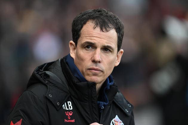 Bournemouth v Sunderland, Premier League Sunderland manager Regis Le Bris during the Premier League match between Bournemouth and Sunderland at the Vitality Stadium, Bournemouth, UK on 28 February 2026. Bournemouth Vitality Stadium Dorset UK Editorial use only DataCo restrictions apply See www.football-dataco.com , Copyright: xGrahamxHuntx PSI-23826-0038
