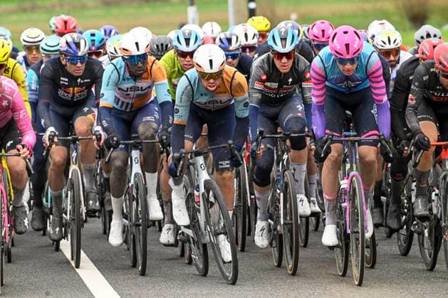 Omloop Het Nieuwsblad 2026 Cycling Race NINOVE, BELGIUM - FEBRUARY 28 : Van Asbroeck Tom (BEL) of NSN Cycling Team, Girmay Biniam (ERI) of NSN Cycling Team in action during the 81th edition of Omloop Het Nieuwsblad an UCI World Tour 1.UWT one day cycling road race for Men Elite of km with start in Ghent and finish in Ninove on February 28, 2026 in Ninove, Belgium, 28 02 2026 ( Motordriver Kenny Verfaillie - Ninove Belgium  Copyright: xNicoxVereeckenx