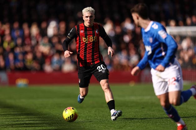 Bournemouth gegen Sunderland 28. Februar 2026, Bournemouth Premier League Fußball Bournemouth gegen Sunderland Alex Jimenez von Bournemouth Foto Jacques Feeney Abseits Bournemouth UK  Copyright: xJacquesxFeeneyx xOffsidexOffside