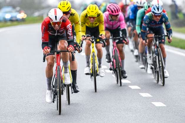 Omloop Het Nieuwsblad 2026 Cycling Race NINOVE, BELGIUM - FEBRUARY 28 : Braet Vito (BEL) of Lotto Intermarche in action during the 81th edition of Omloop Het Nieuwsblad an UCI World Tour 1.UWT one day cycling road race for Men Elite of km with start in Ghent and finish in Ninove on February 28, 2026 in Ninove, Belgium, 28 02 2026 ( Motordriver Kenny Verfaillie - Ninove Belgium  Copyright: xNicoxVereeckenx