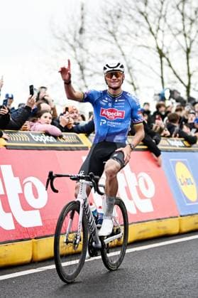 Dutch Mathieu van der Poel of Alpecin-Premier Tech wins the 81st edition of the men s one-day cycling race Omloop Het Nieuwsblad (UCI World Tour), the opening race of the Flemish one-day classics season, 207,6 km from Gent to Ninove, Saturday 28 February 2026. MAARTENxSTRAETEMANS  x165951805x