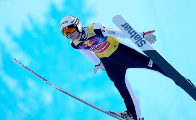 Sport Bilder des Tages SKI FLYING - FIS WC Kulm Bad Mitterndorf BAD MITTERNDORF,AUSTRIA,28.FEB.26 - NORDIC SKIING, Ski jumping, Skispringen, Ski, nordisch SKI FLYING - FIS World Cup, Kulm, men. Image shows Domen Prevc (SLO).  GEPAxpictures xMichaelxRiedler