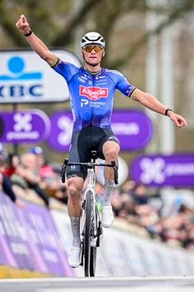 Omloop Het Nieuwsblad 2026 Cycling Race NINOVE, BELGIUM - FEBRUARY 28 : Van Der Poel Mathieu (NED) of Alpecin-Premier Tech celebrating his victory during the 81st edition of Omloop Het Nieuwsblad an UCI World Tour 1.UWT one day cycling road race for Men Elite of 207 km with start in Ghent and finish in Ninove on February 28, 2026 in Ninove, Belgium, 28 02 2026 ( Motordriver Kenny Verfaillie - Ninove Belgium  Copyright: xPeterxDexVoechtx
