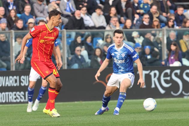 Como™s Anastasios Douvikas during the Serie A soccer match between Como and Lecce at the Giuseppe Sinigaglia stadium in Como, north Italy - February 28, 2026 - Soccer.  Copyright: xAntonioxSaia LaPressex