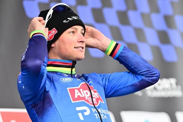 Omloop Het Nieuwsblad 2026 Cycling Race NINOVE, BELGIUM - FEBRUARY 28 : Van Der Poel Mathieu (NED) of Alpecin-Premier Tech on the podium celebrating his victory during the 81st edition of Omloop Het Nieuwsblad an UCI World Tour 1.UWT one day cycling road race for Men Elite of 207 km with start in Ghent and finish in Ninove on February 28, 2026 in Ninove, Belgium, 28 02 2026 ( Motordriver Kenny Verfaillie - Ninove Belgium  Copyright: xPeterxDexVoechtx