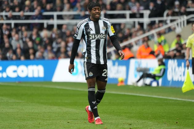28th February 2026; St James Park, Newcastle, England; Premier League Football, Newcastle United versus Everton; Anthony Elanga of Newcastle United looks frustrated  AlecxBrown Content restricted for UK based newspaper